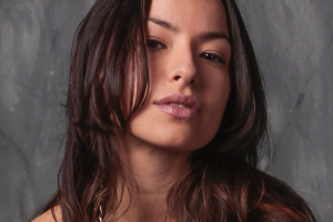 Actriz Antonia Giesen anuncia que se irá a vivir fuera de Chile junto a su familia