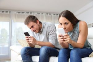 ¿Por qué Whatsapp puede arruinar tu relación de pareja?