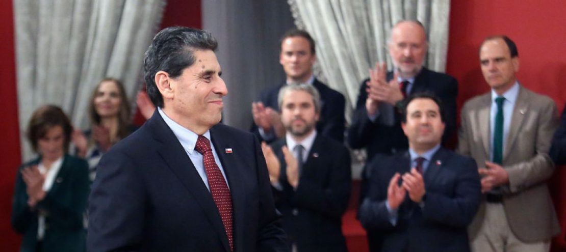 Los mejores memes que dejó la salida de Mauricio Rojas del Ministerio de las Culturas