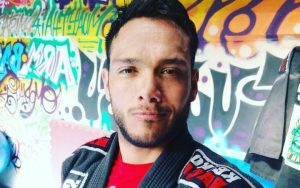 Iván Cabrera sorprende con radical cambio de look