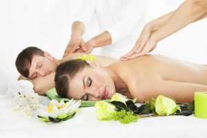Descubre en qué consiste y cuáles son los beneficios del Shiatsu