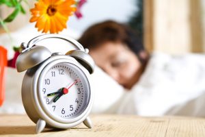 ¿Te los perdiste? Mira los mejores memes por el cambio de hora