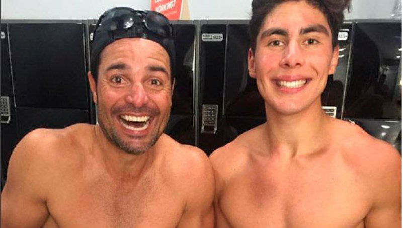 Hijo de Chayanne encendió Instagram con sexy postal veraniega