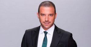 Chilevisión alista nuevo programa con Julián Elfenbein en la conducción