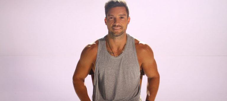 Luis Mateucci estrena nuevo look al estilo militar
