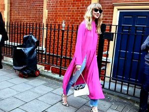 ¿Vestido con pantalón? Atrévete a usar esta combinación