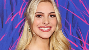 La youtuber Lele Pons lanzó sensual vídeo para su single "Celoso"