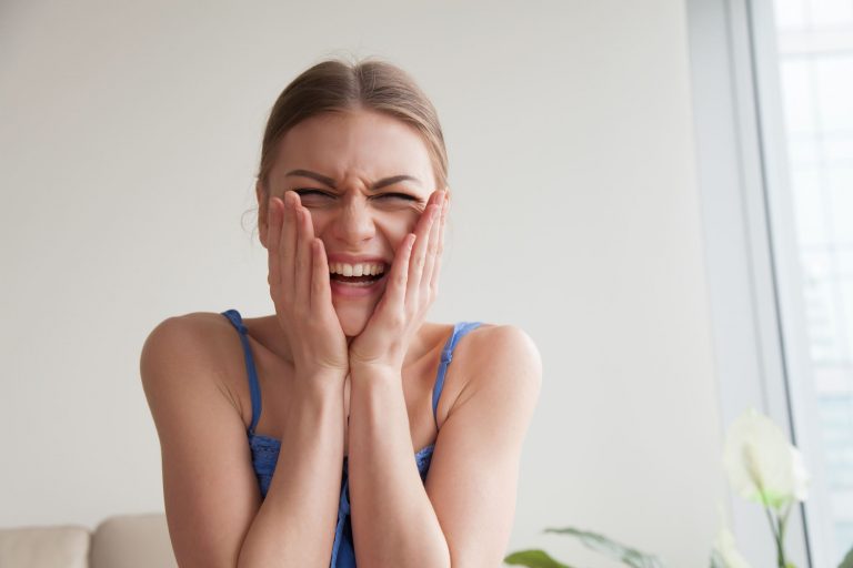 ¿Te sonrojas mucho? Personas vergonzosas serían más confiables, según estudio