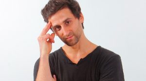 "A Nicolás le hace falta una polola": Emilio Edwards habla de su personaje en Verdades Ocultas