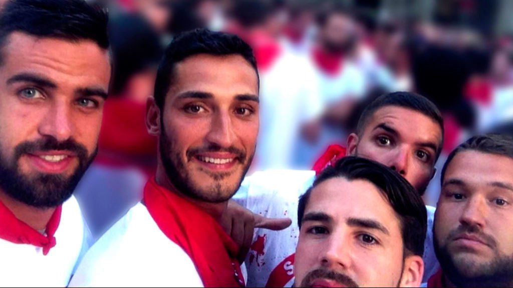 Fue violación: Justicia española aumentó la condena para los miembros de "La Manada"