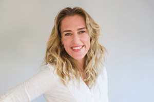 Virginia Demaría enterneció con foto de su hija celebrando Fiestas Patrias