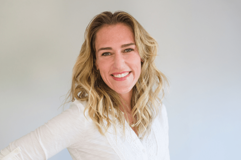 Virginia Demaría enterneció con foto de su hija celebrando Fiestas Patrias