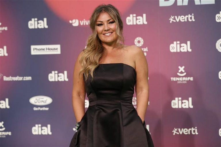 Mira cómo respondió Amaia Montero luego que una cantante la tratara de "gorda"