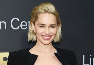 La razón por la que Emilia Clarke dejó de tomarse fotos con sus fans