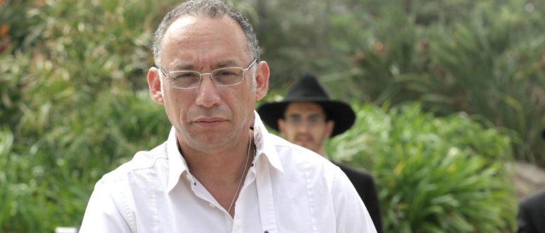 Mauricio Israel se casó y esto pidió como regalo de matrimonio
