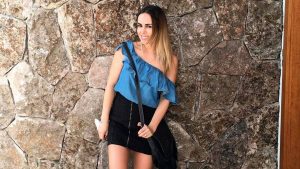 Maura Rivera comparte adorable postal dieciochera de su hija