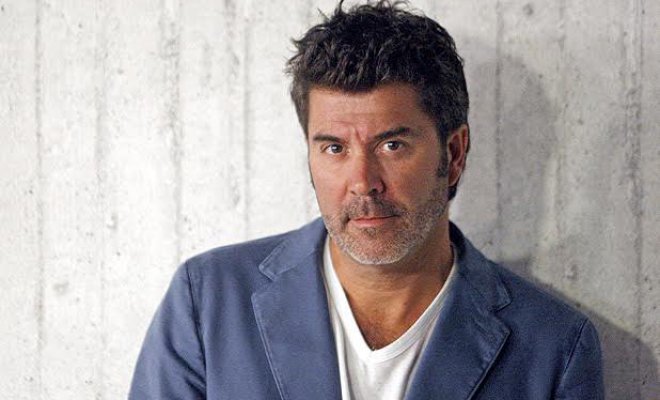 Juan Carlos Valdivia padece compleja enfermedad degenerativa