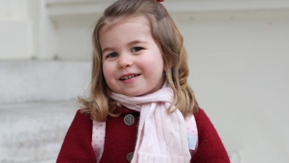 ¡El divertido baile de la princesa Charlotte que te hará reír o morir de ternura!