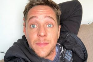 Emotivo: Matías Vega comparte antigua foto de "Algo está cambiando" donde aparece Carolina Fadic