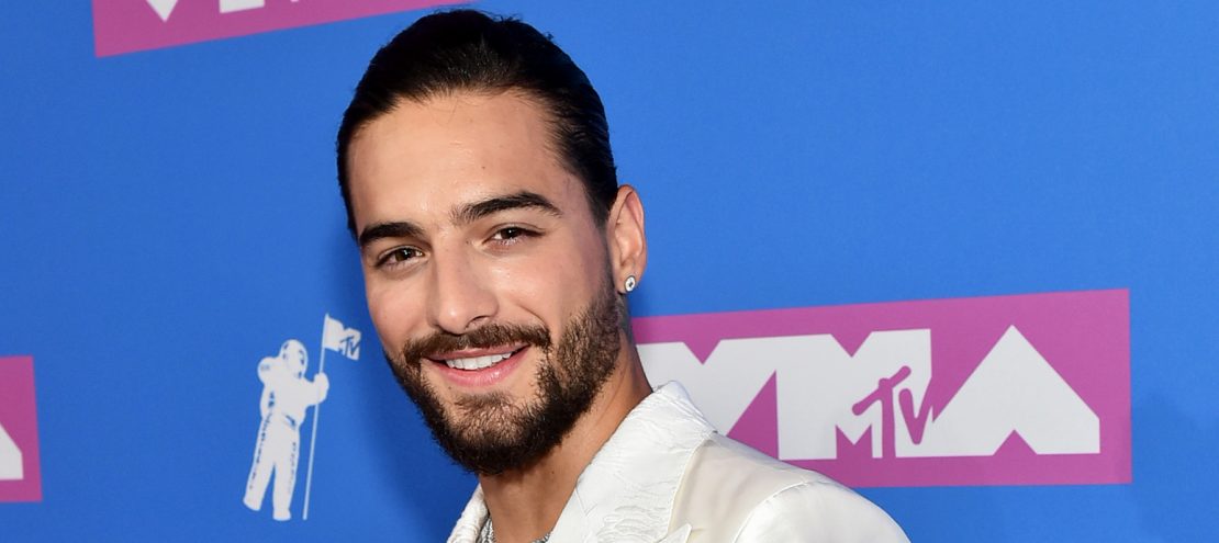 Maluma genera debate en redes sociales por su calzado con tacones