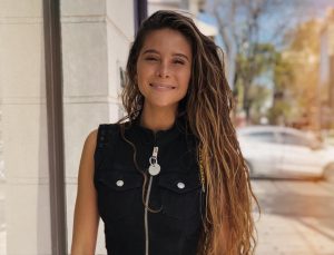 Camila Gallardo encantó a sus seguidores con un sutil cambio de look