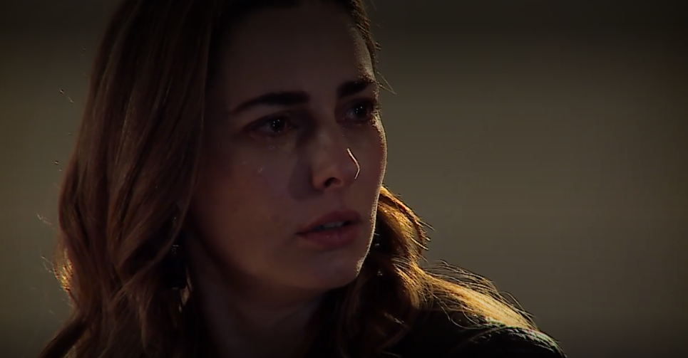 ¿Quién es? Seguidores de "Verdades ocultas" especulan sobre sombra que acecha a Amelia