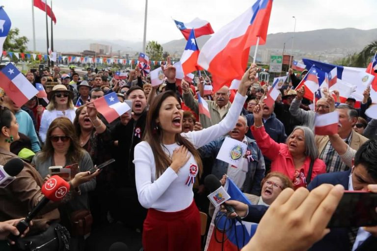 Critican por redes sociales a alcaldesa de Antofagasta por su celebración luego del fallo de La Haya