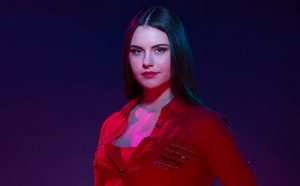 "Por la competencia": Emilia Dides confiesa haber bajado 6 kilos desde el inicio de "Rojo"