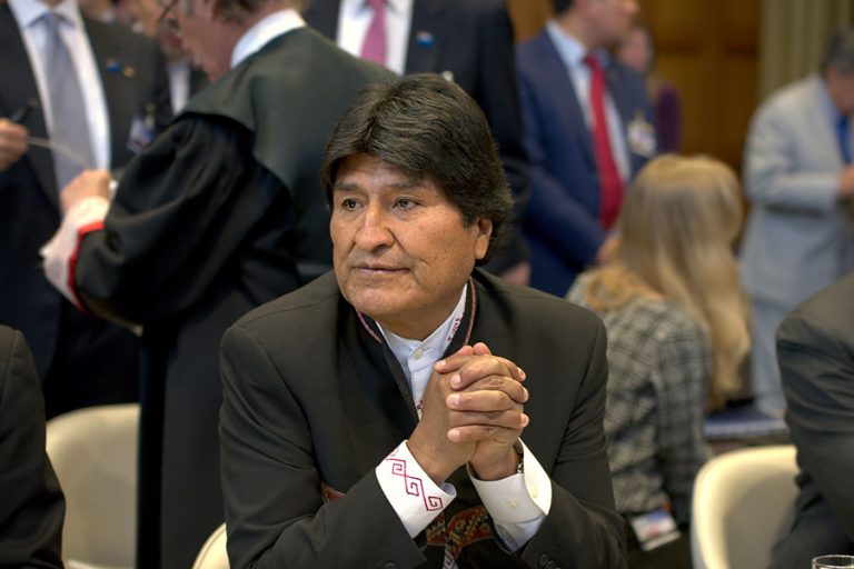 Fiscalía de Bolivia ordenó el arresto de ex presidente Evo Morales