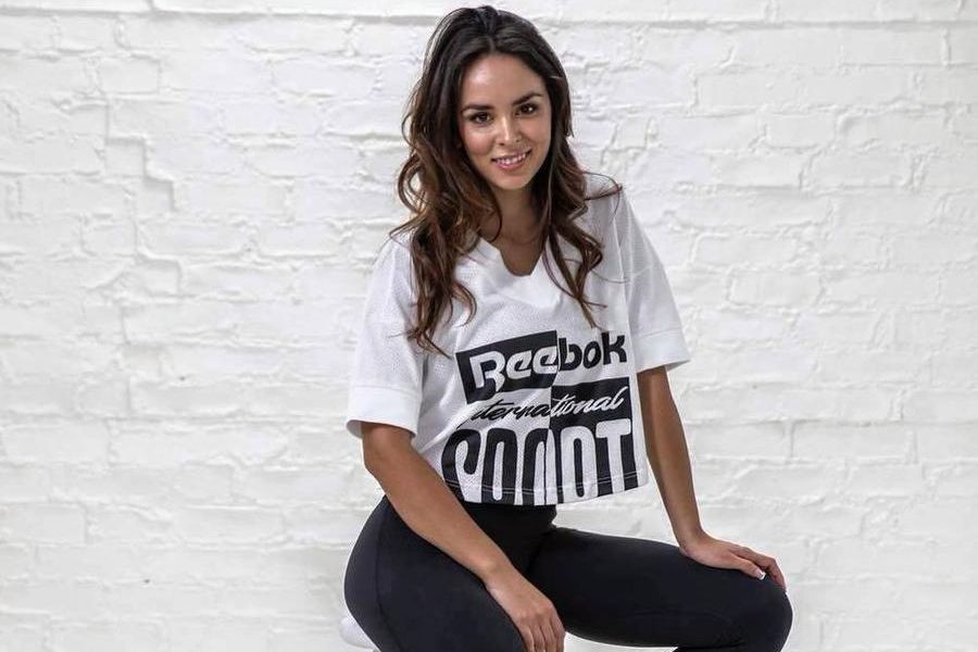 Jhendelyn Núñez sacó aplausos con nuevo sensual video