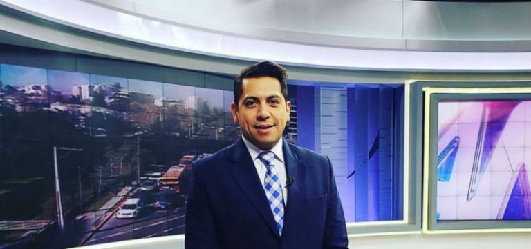 Rodrigo Herrera cree que hay "sesgo ideológico" en su despido y Mega respondió