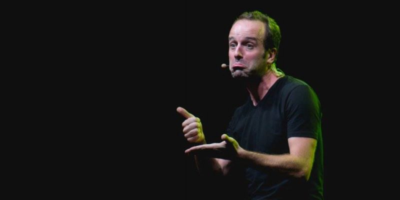 Stefan Kramer impactó en redes sociales imitando personaje de "Pacto de Sangre"