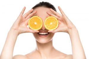 ¿Desmanchar la piel? Esta mascarilla con cáscara de naranja te puede ayudar