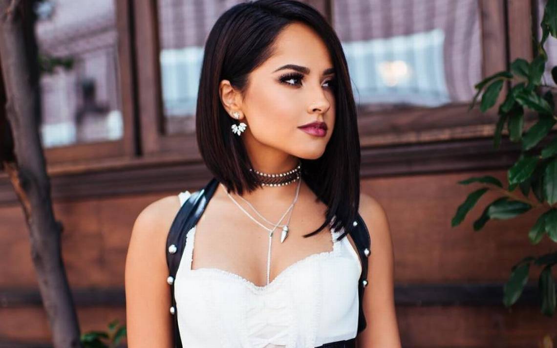 Becky G se suma al #10yearschallenge con video de su paso por "Sábado gigante"