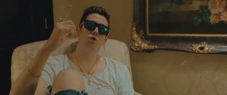 ¡Tiene para rato! Nano Calderón adelantó que su siguiente canción será sobre armas y autos