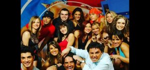 Ex chica "Mekano" es funada por clientes en su emprendimiento