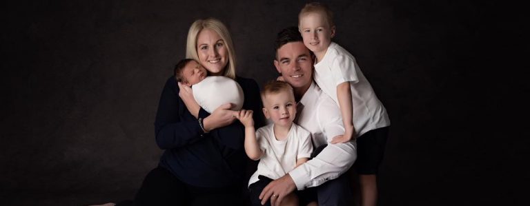 La genial respuesta de un padre al que le decían que su esposa "no hacía nada"