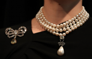Joyas de la reina María Antonieta se subastaron por más de 50 millones de dólares