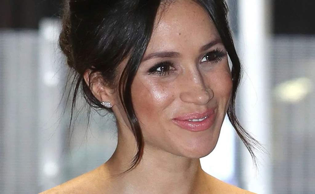 ¿Cuál es el truco de Meghan Markle para lucir labios voluminosos?