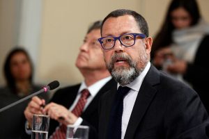 Nuevo golpe a TVN: Francisco Orrego renuncia a la presidencia del directorio del canal