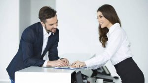 ¡Amores de oficina! Consejos para que tu relación funcione