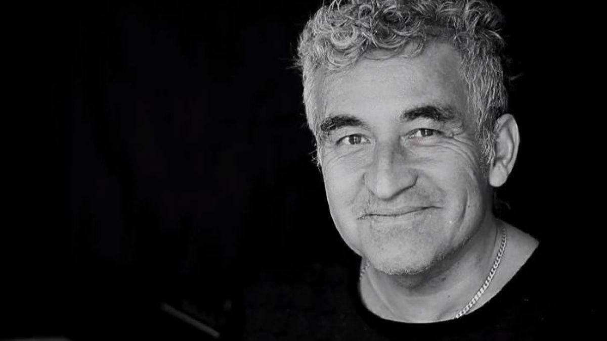 Jorge González compartió ilustración por aniversario del estallido social