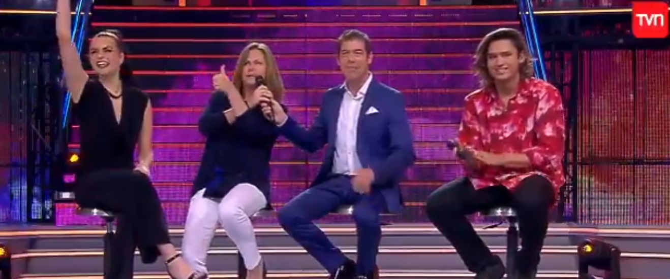 Mamá de Emilia Dides dio voz al deseo de los televidentes de "Rojo": que se terminen los cahuines