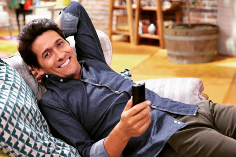 Rafael Araneda se iría de "La mañana" de CHV por recibir menos sueldo el otro año