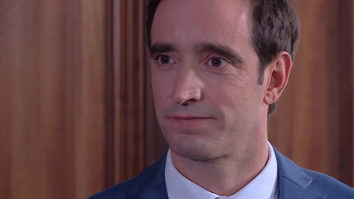 ¿Crímenes en dictadura?: Rafael revela oscuro secreto de su papá en "Verdades ocultas"