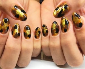 Uñas Carey: Descubre la nueva tendencia que arrasa en manicure