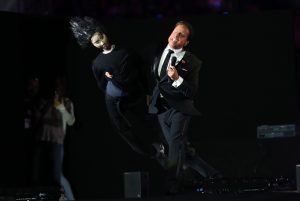 Opiniones divididas generó la presentación de Stefan Kramer en la Teletón