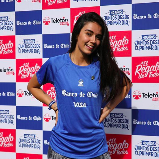 Steffi Méndez llegó muy bien acompañada a la meta de la #Carreratón