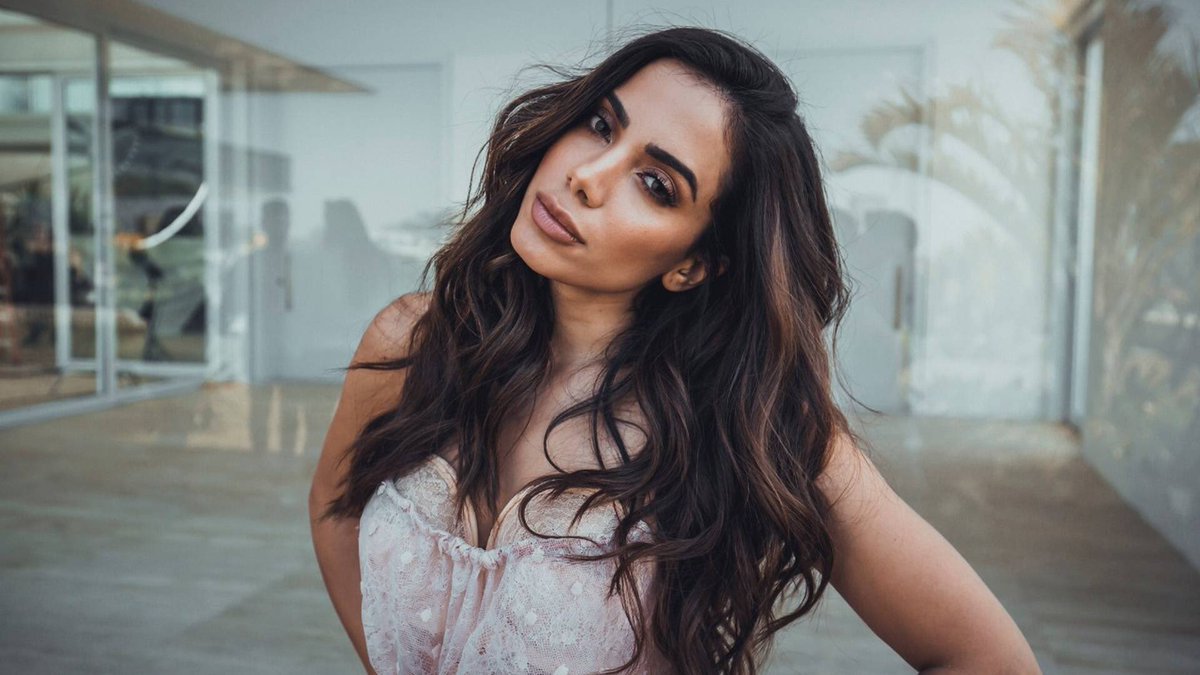 Anitta y la visión de la industria musical hacia las mujeres: "Si tú bailas, no puedes ser inteligente"
