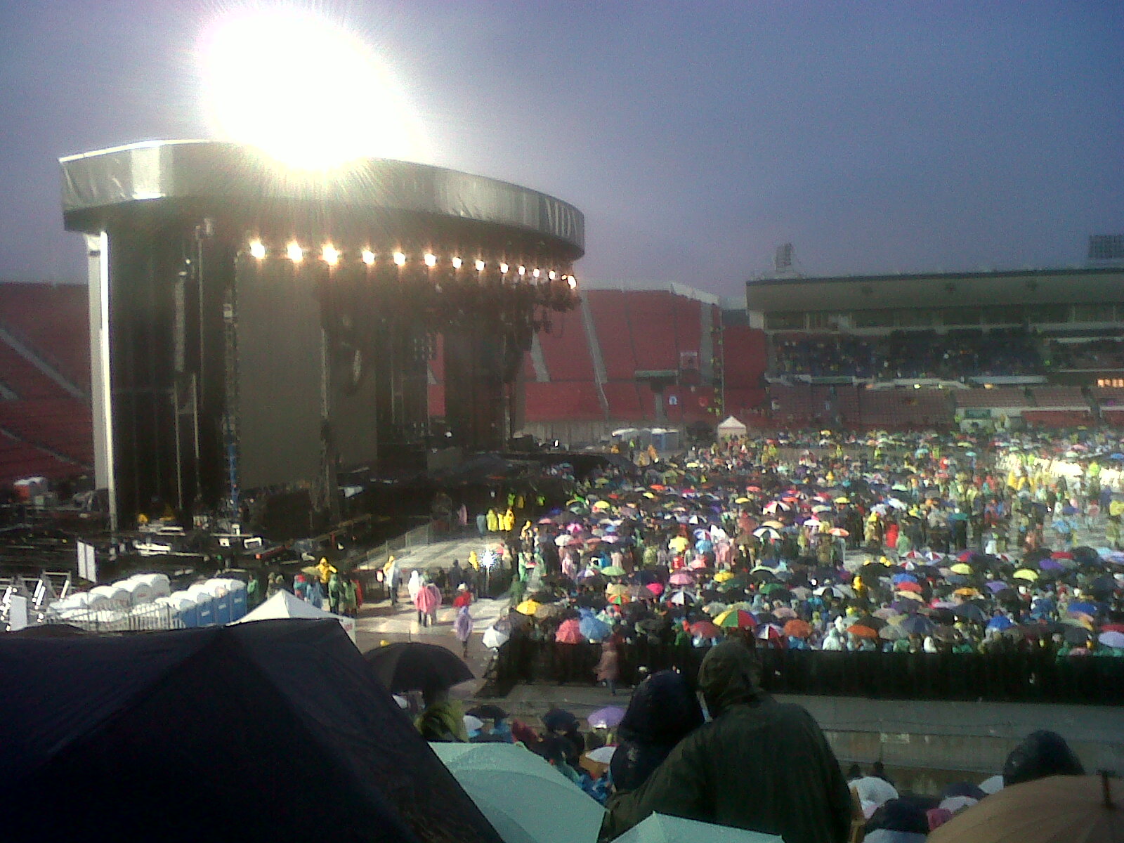 Corte de Apelaciones condena a productora por concierto de Madonna